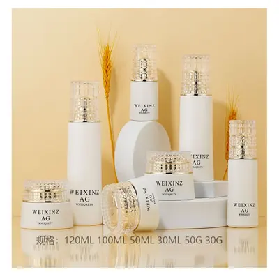 Bộ chai + hũ thủy tinh trắng nắp pha lê – mã NXG0463