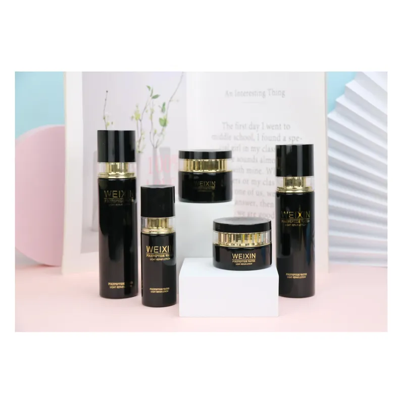 Bộ chai + hũ thủy tinh đen nắp vàng – mẫu 2 – mã NXG0565