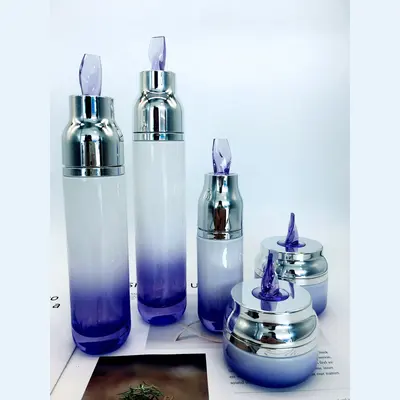 Bộ chai xịt thủy tinh + hũ kem tím chuyển trắng 120ml – ảnh 2