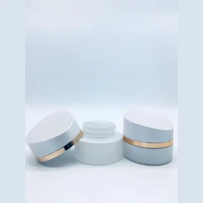 Bộ chai xịt thủy tinh + hũ kem trắng nắp vát vàng hồng 120ml – ảnh 5