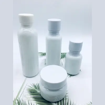 Bộ chai xịt thủy tinh + hũ kem trắng sứ 120ml – ảnh 4