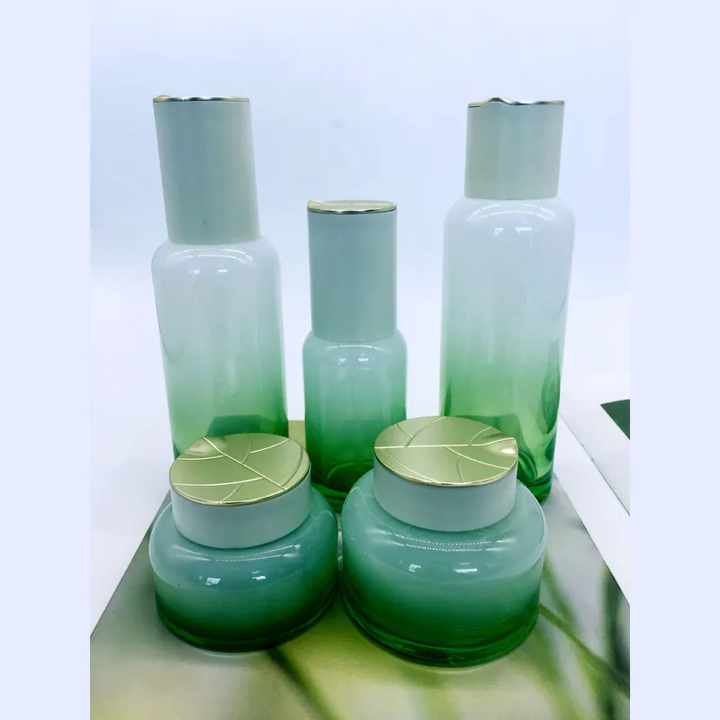 Bộ chai xịt thủy tinh + hũ kem xanh lá chuyển màu 120ml – mã NXG0619