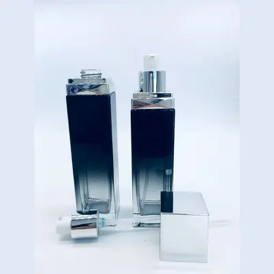 Bộ chai xịt thủy tinh + hũ kem đen vuông nắp bạc 120ml – ảnh 4