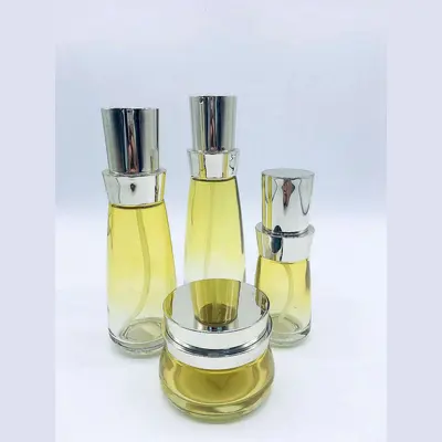 Bộ chai xịt thủy tinh + hũ kem vàng trong nắp bạc 120ml – ảnh 2