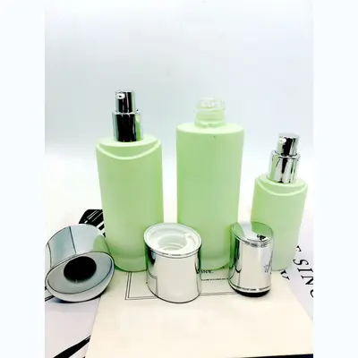 Bộ chai xịt thủy tinh + hũ kem xanh mint nắp bạc 120ml – ảnh 2