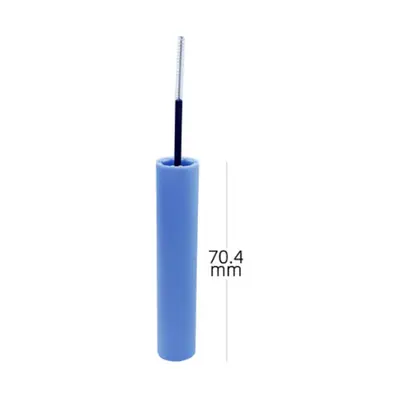 Vỏ mascara xanh dương hai tông – ảnh 2