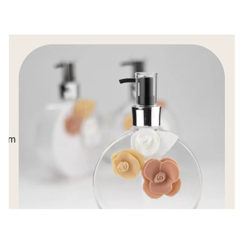 Chai dầu gội xả dáng tròn gắn hoa – mã NXP0014