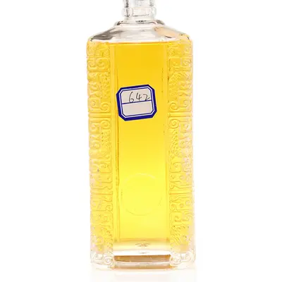 Chai rượu thủy tinh vuông hoa văn 700ml – mã NXW0185