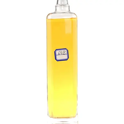 Chai rượu thủy tinh vuông cao 700ml – mã NXW0191